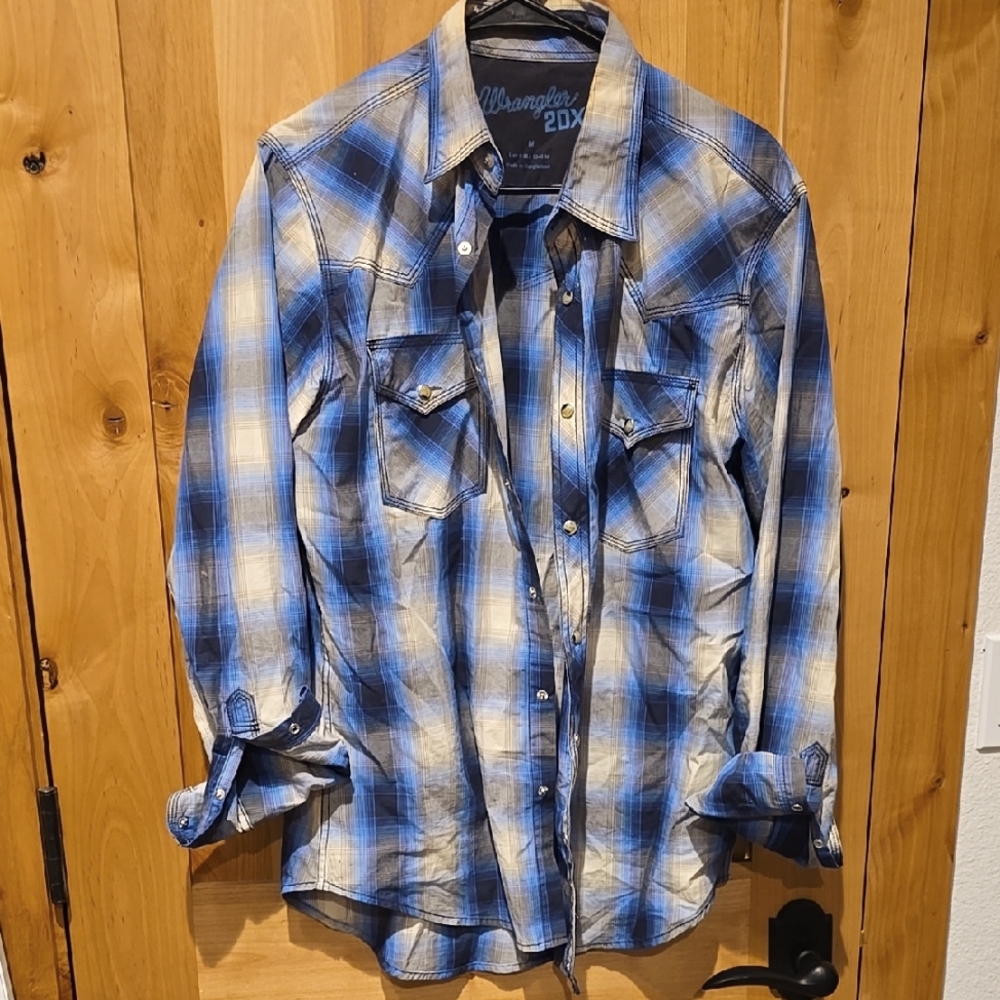 Wrangler Men's Blue Plaid Shirt